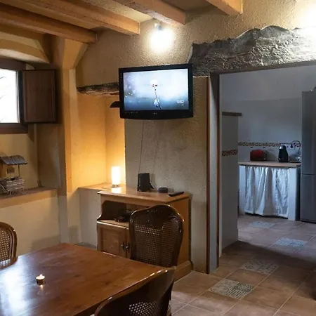 Masia Casa Nova De N'illa