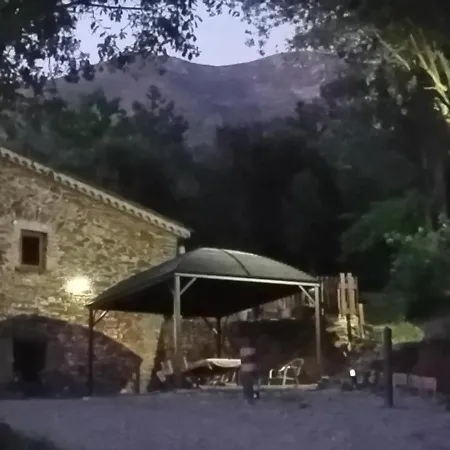 Masia Casa Nova De N'illa